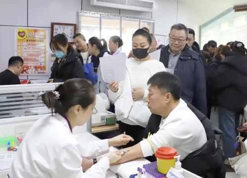 “卫”爱守护丨儿医仁心献热血，生命希望永传承